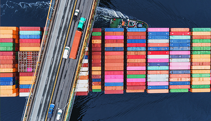Crowded container port Crowded container port
