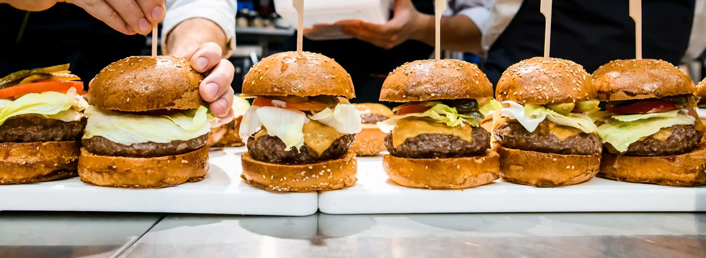 aurora-restaurant-hamburgers